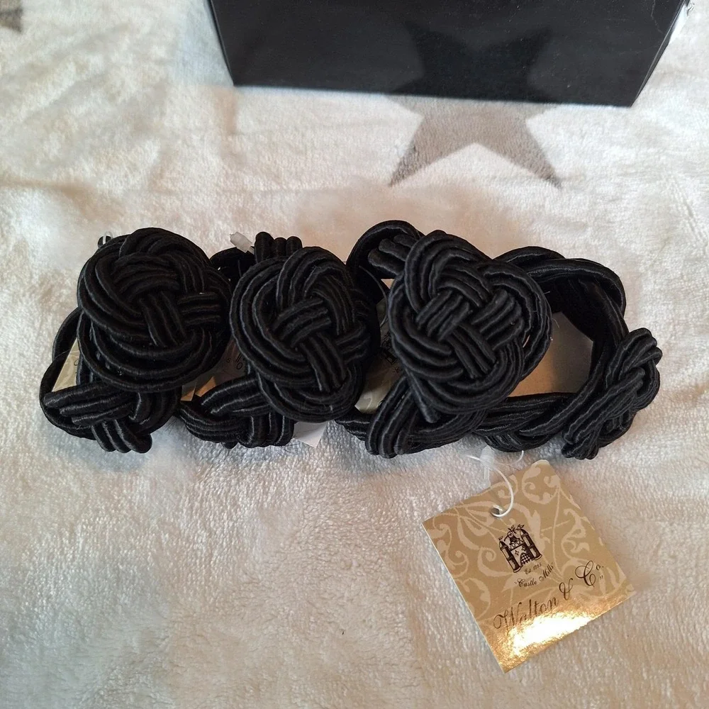 Vintage Walton & Co. Set of 4 Black Twisted Knot Rope Napkin Rings Tableware